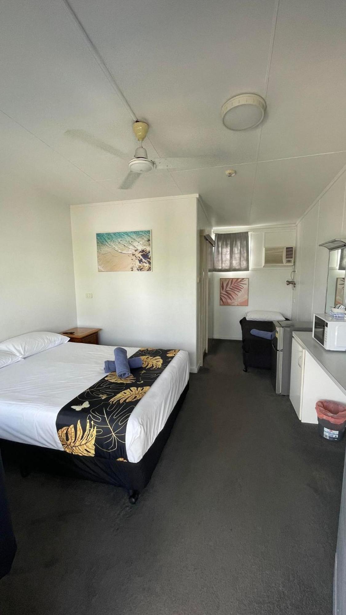Cairns City Motel Екстер'єр фото