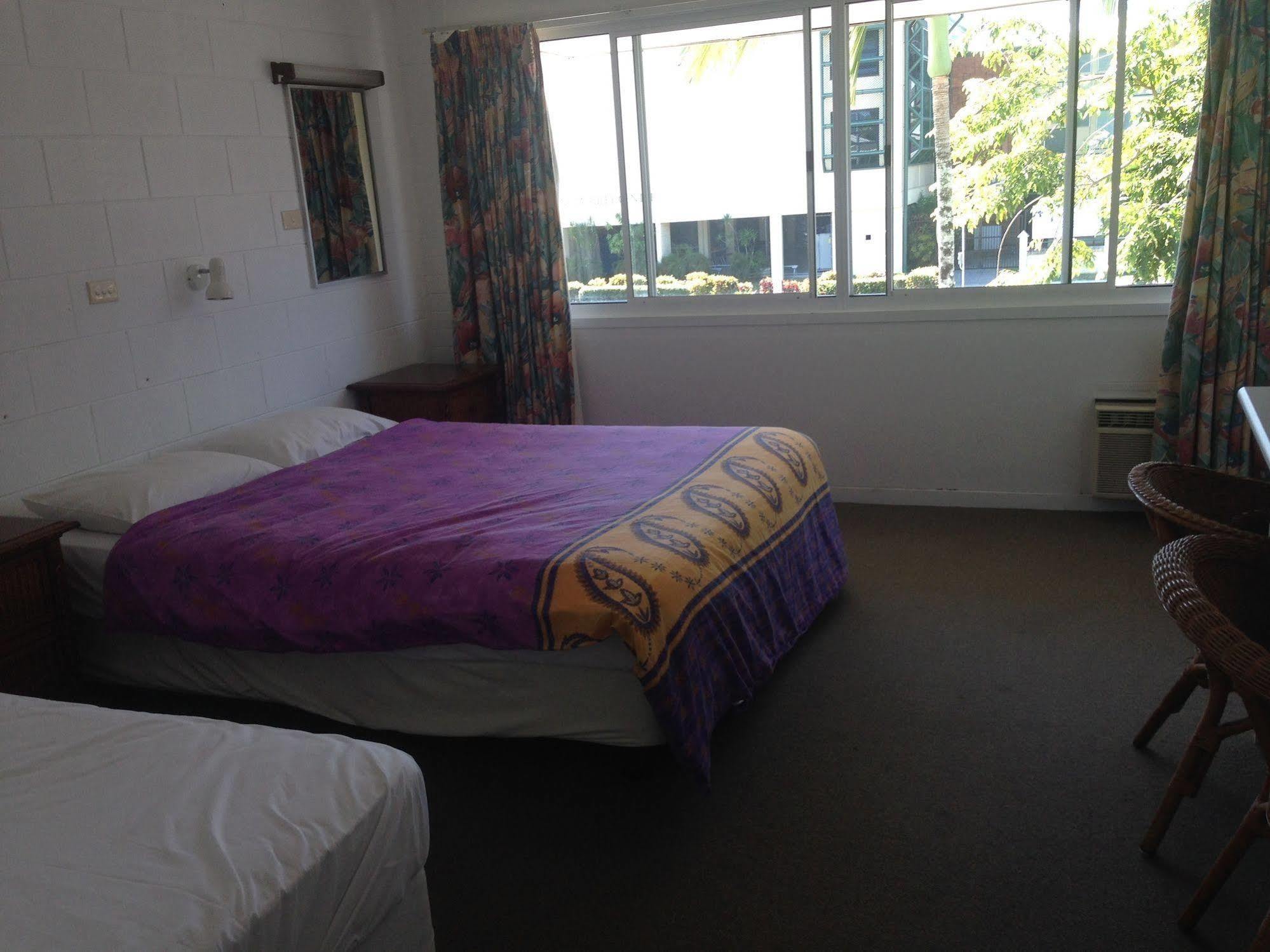 Cairns City Motel Екстер'єр фото