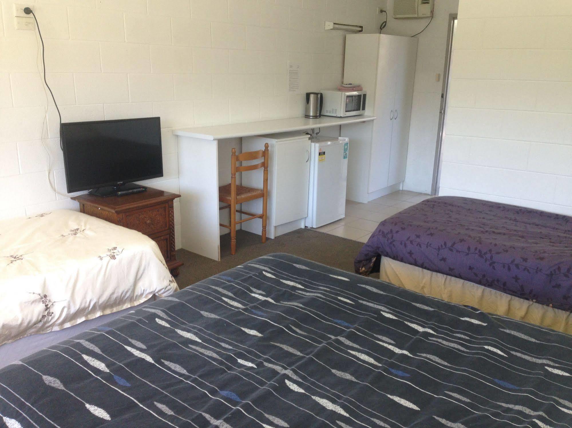 Cairns City Motel Екстер'єр фото